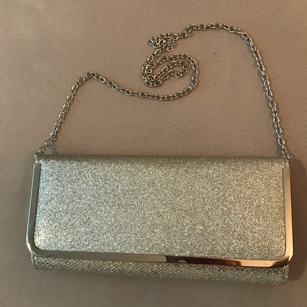 Silver clutch/evening shoulder bag NWT